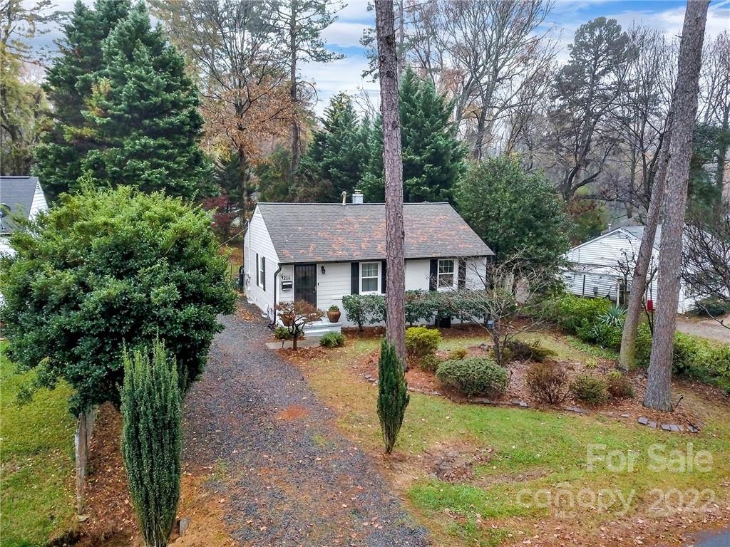 4216 Howie Circle Charlotte NC 28205