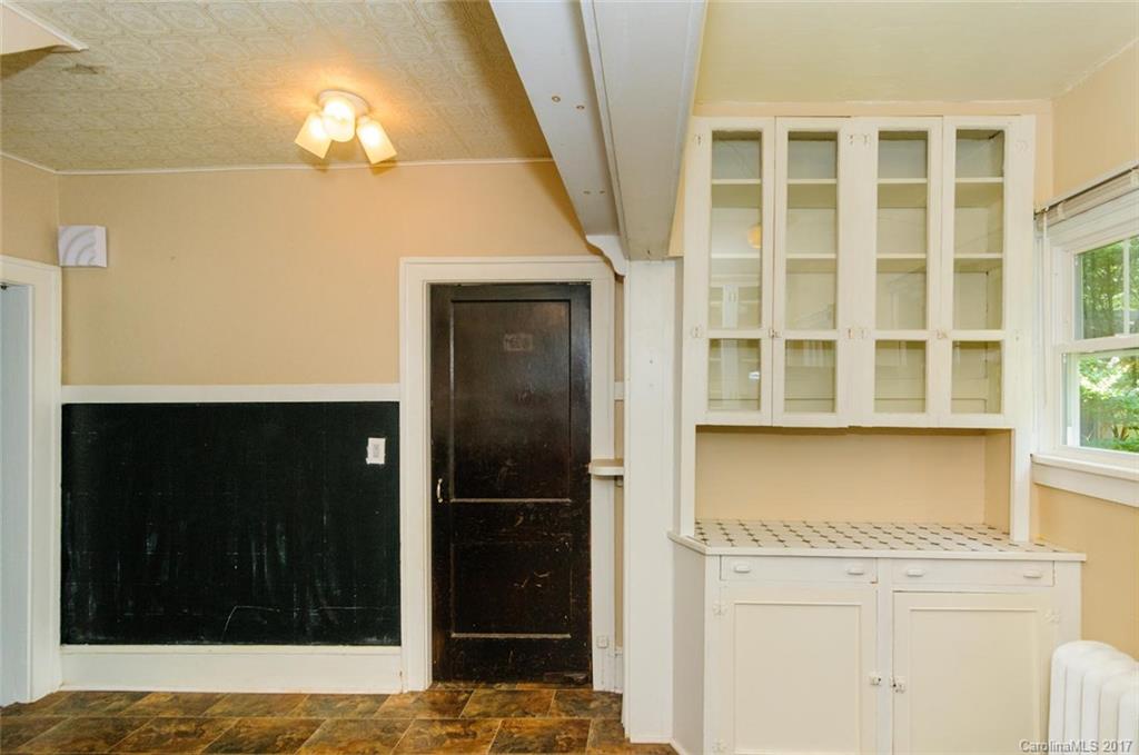 8 Furman Court Asheville NC 28801