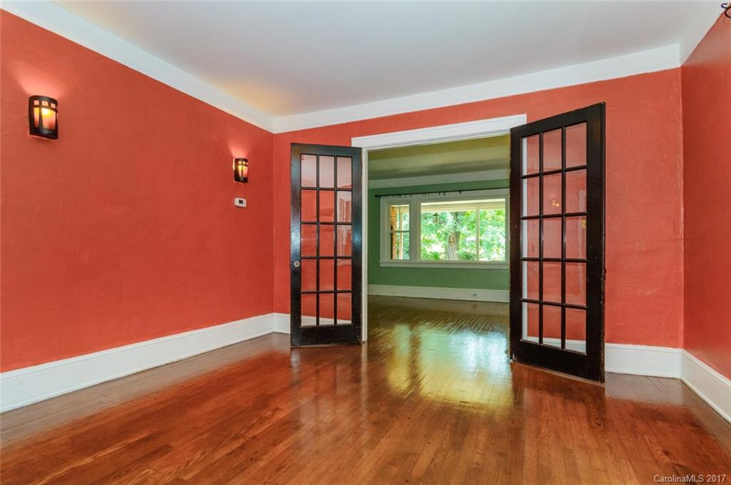8 Furman Court Asheville NC 28801