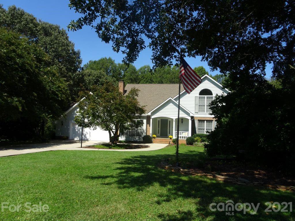 125 Johns Pond Lane Mooresville NC 28115
