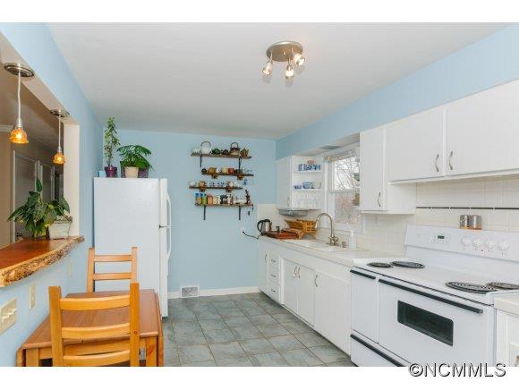 51 Rash Road Asheville NC 28806