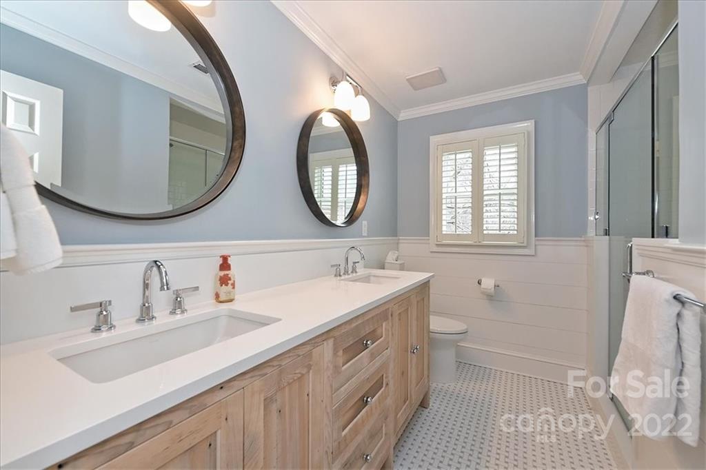 7011 Jardiniere Court Charlotte NC 28226