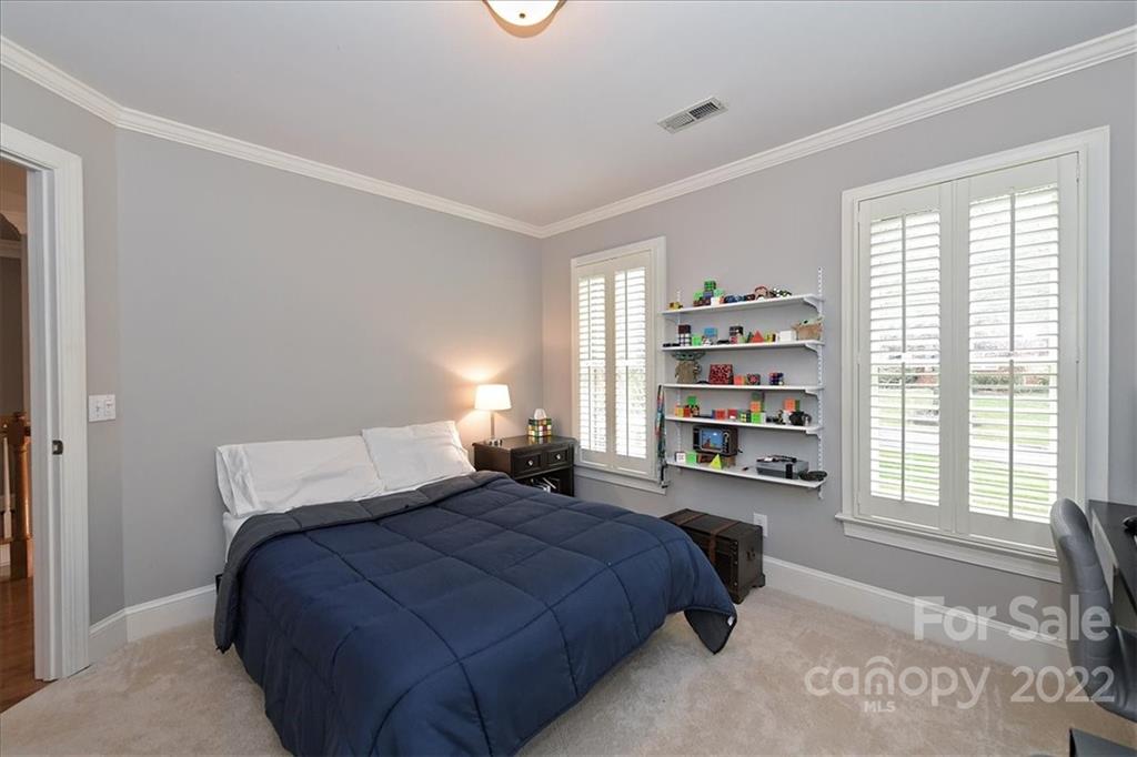 7011 Jardiniere Court Charlotte NC 28226