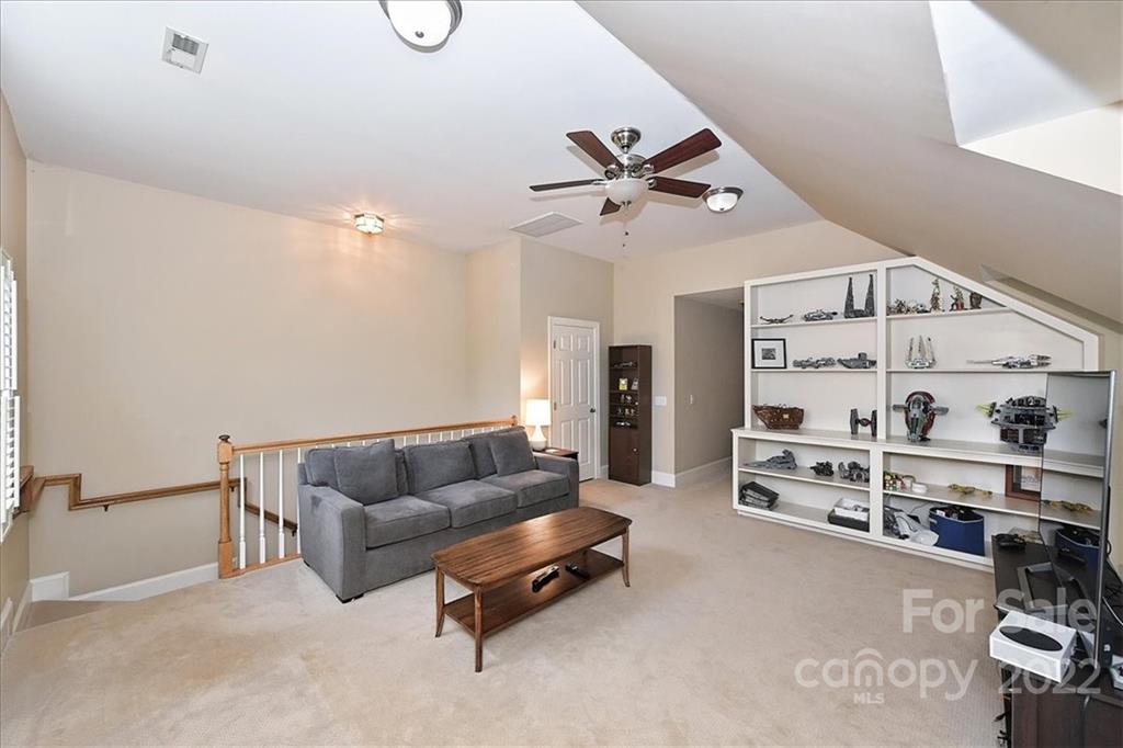 7011 Jardiniere Court Charlotte NC 28226