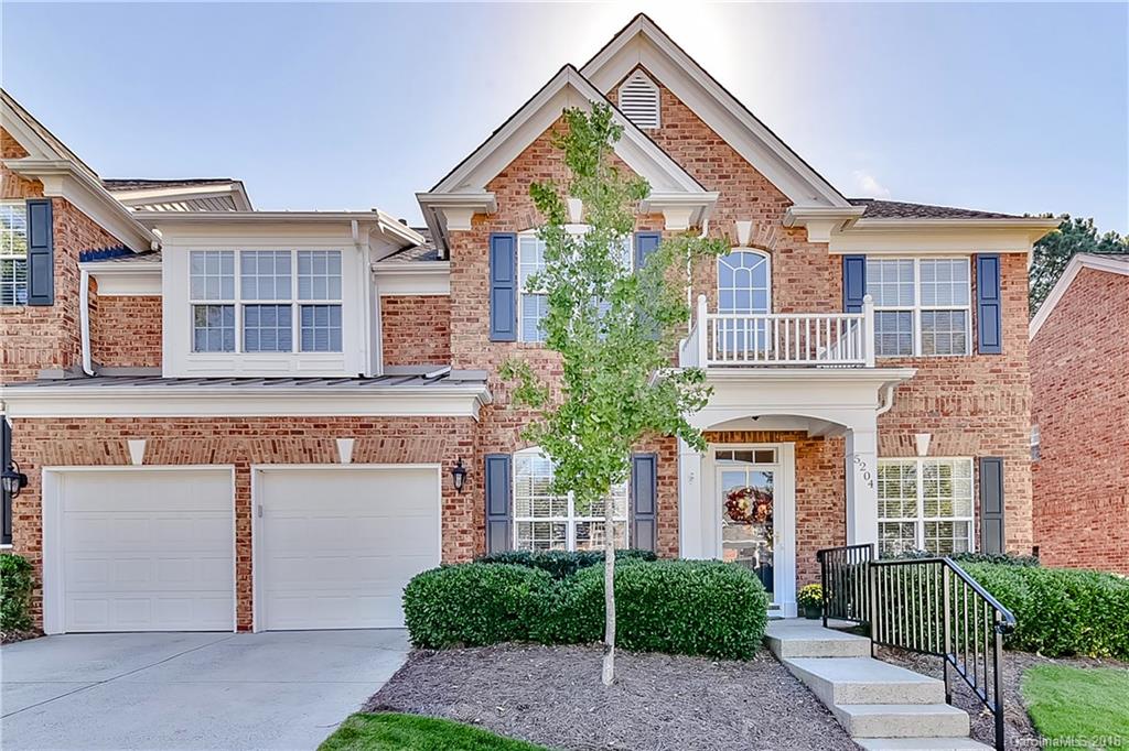 5204 Amherst Trail Drive Charlotte NC 28226