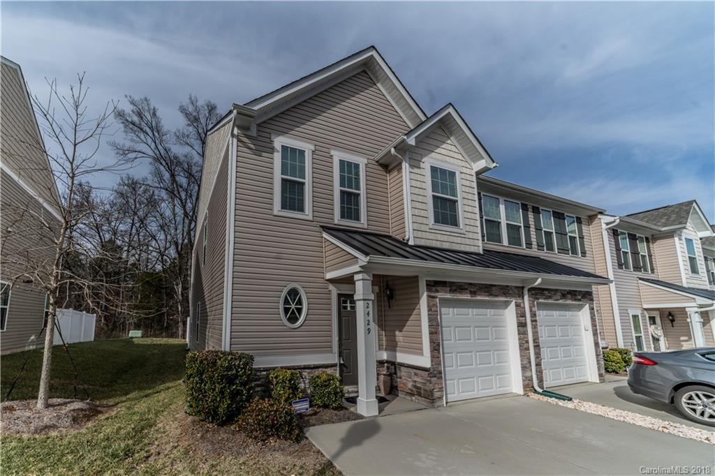 2429 Silverthorn Drive Charlotte NC 28273