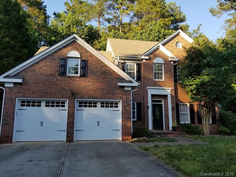 7001 Scuppernong Court Charlotte NC 28215