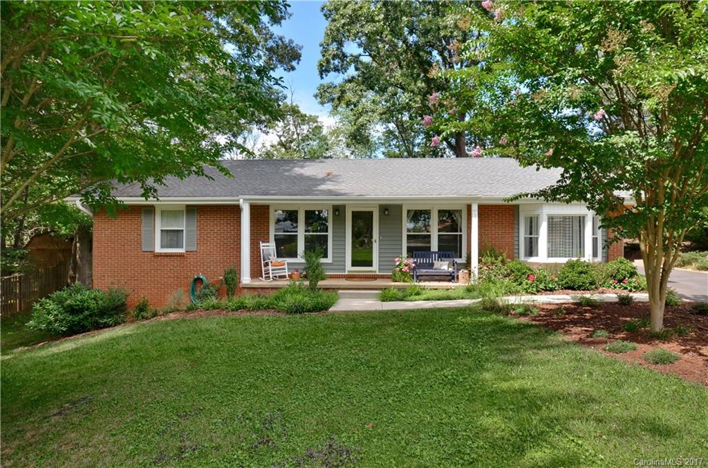 15 Fieldcrest Drive Candler NC 28715