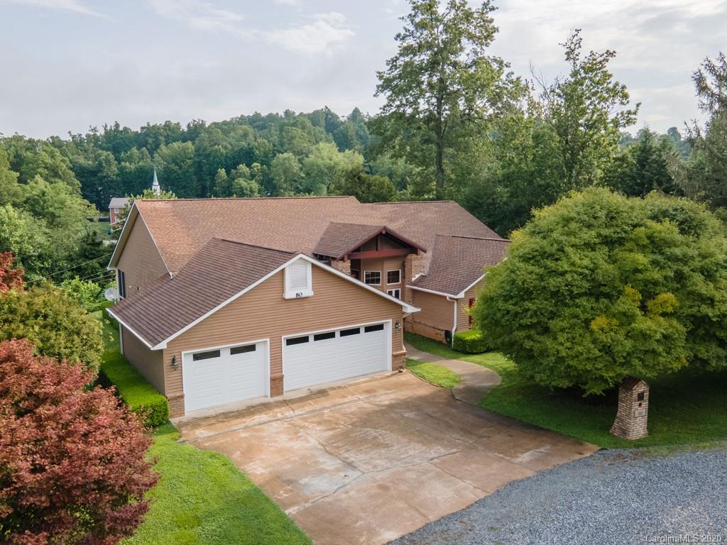 80 Taylor Street Saluda NC 28773