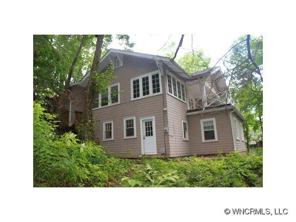 26 Howland Road Asheville NC 28804