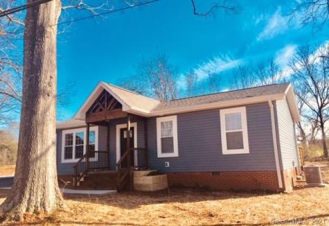 607 E 17th Street Newton NC 28658