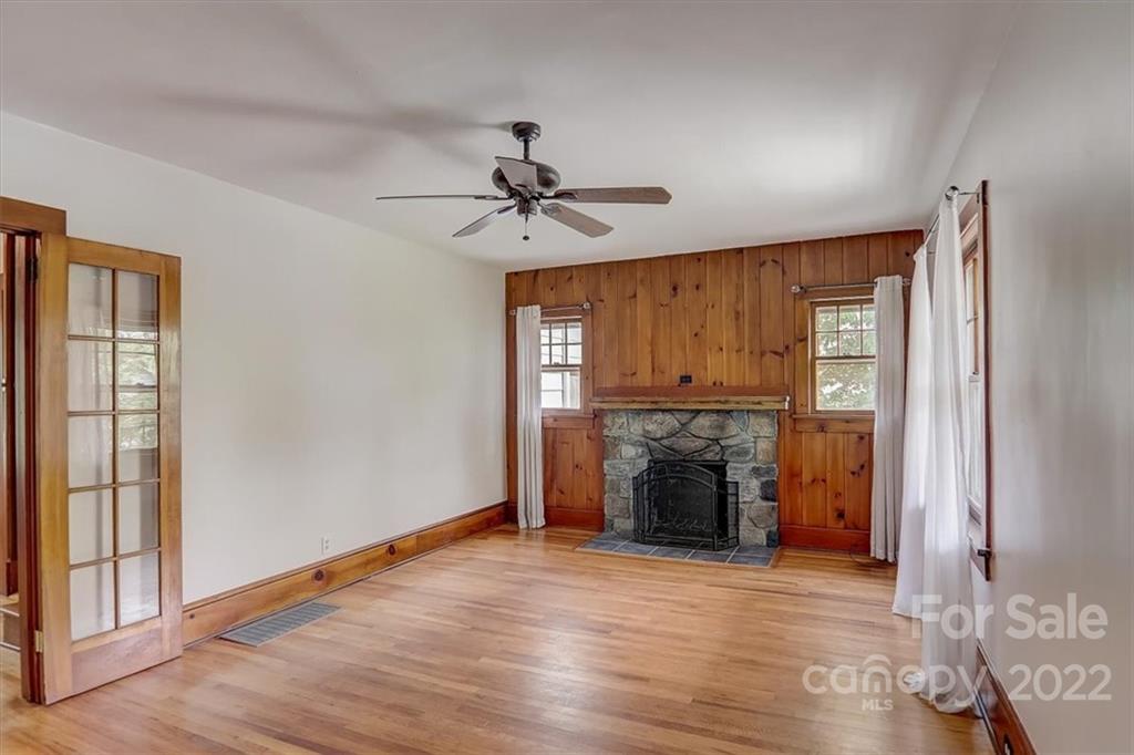 7 Elkmont Terrace Asheville NC 28804