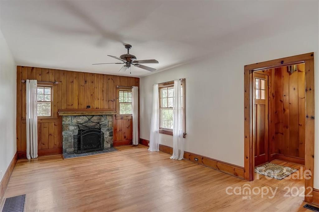 7 Elkmont Terrace Asheville NC 28804
