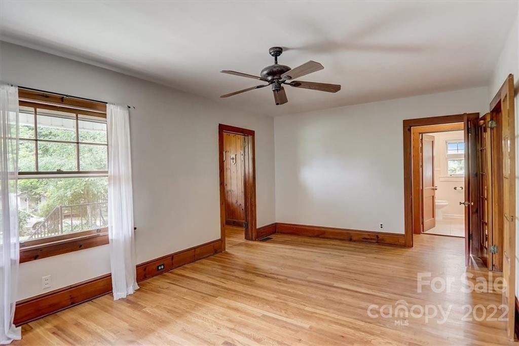 7 Elkmont Terrace Asheville NC 28804