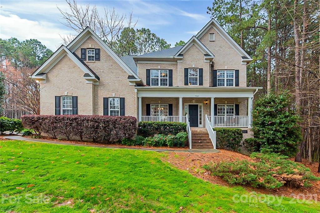 7843 Shelter Cove Lane Denver NC 28037