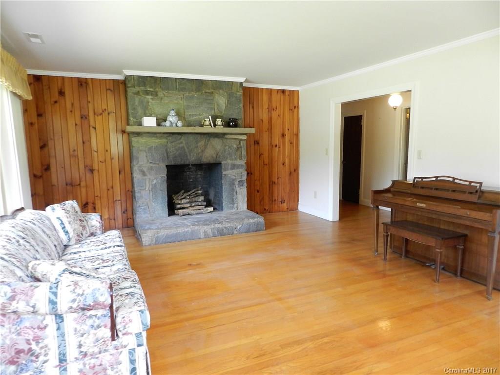705 New Haw Creek Road Asheville NC 28805