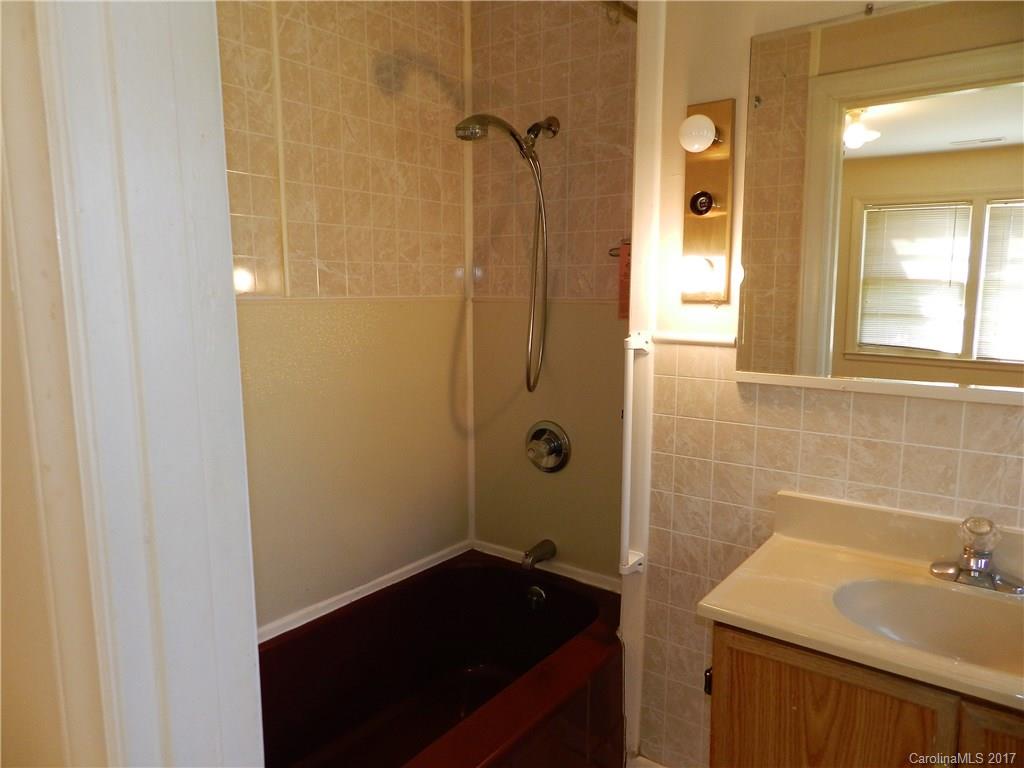 705 New Haw Creek Road Asheville NC 28805