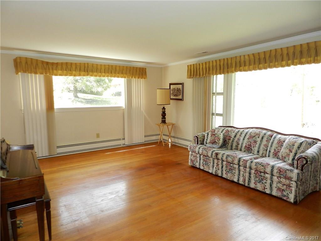 705 New Haw Creek Road Asheville NC 28805