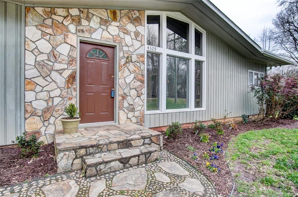 4329 Mckee Road Charlotte NC 28270