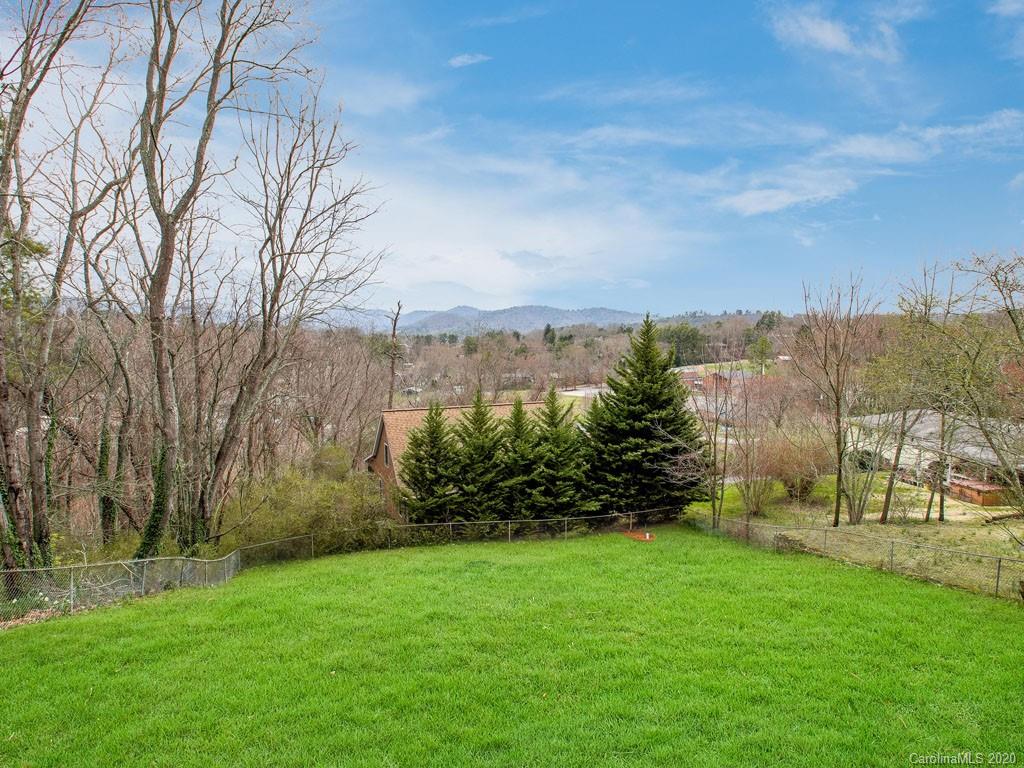 2 Deerview Lane Asheville NC 28804