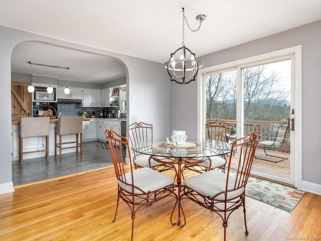 2 Deerview Lane Asheville NC 28804