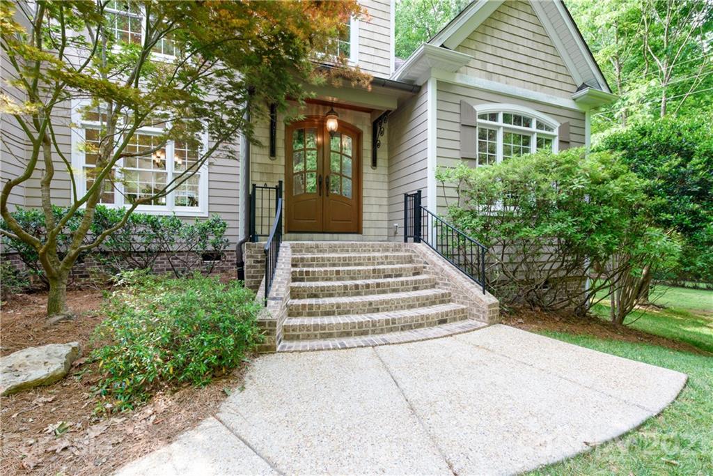 3331 Lakeside Drive Charlotte NC 28270