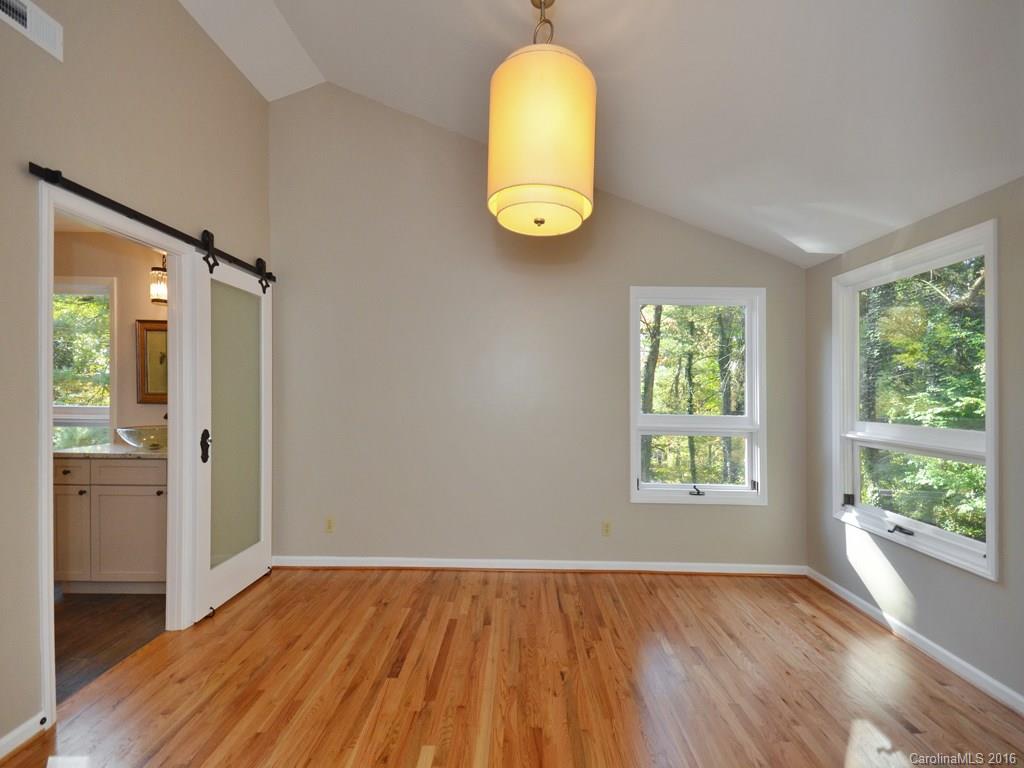 47 Redwood Road Asheville NC 28804