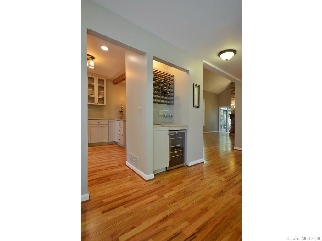 47 Redwood Road Asheville NC 28804