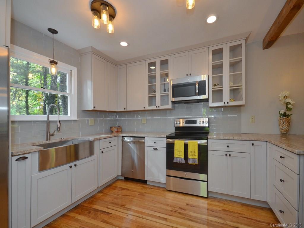47 Redwood Road Asheville NC 28804