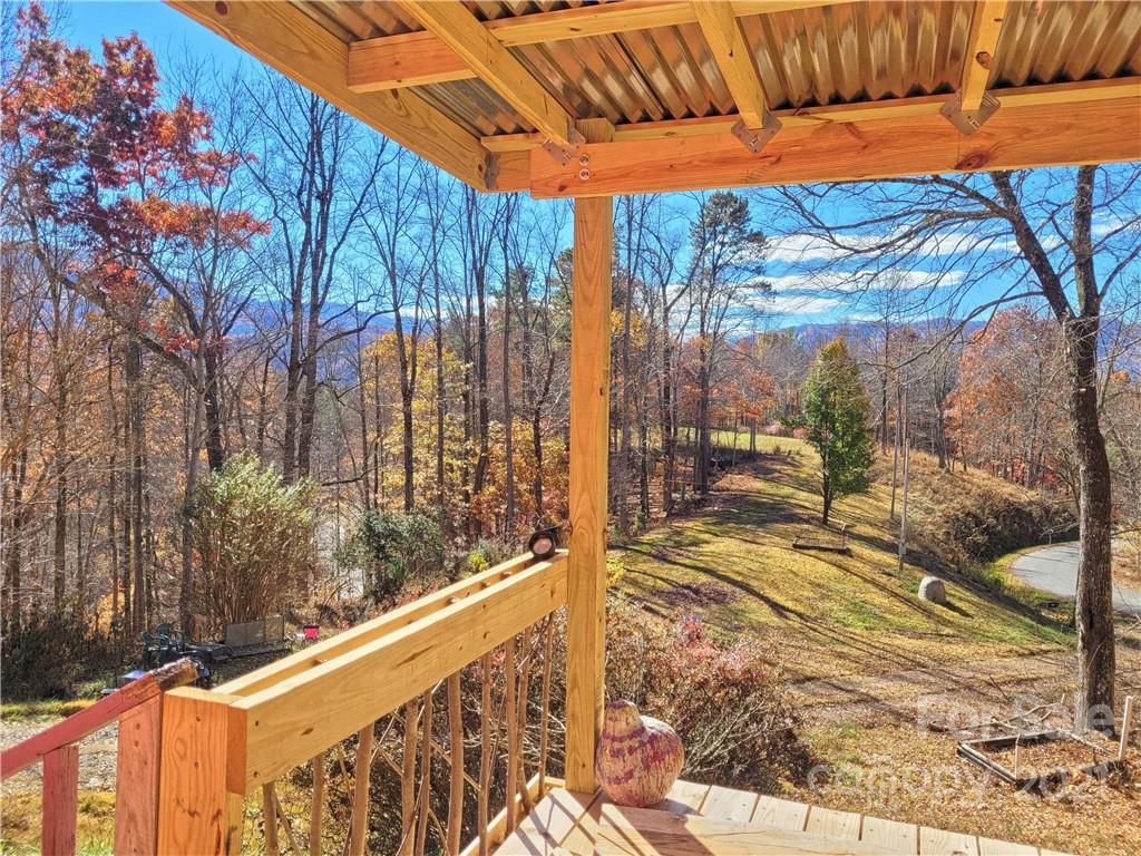 216 Waldroup Road Hot Springs NC 28743