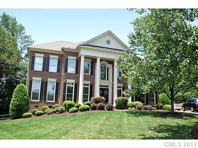 12106 Woodcliff Court Charlotte NC 28277
