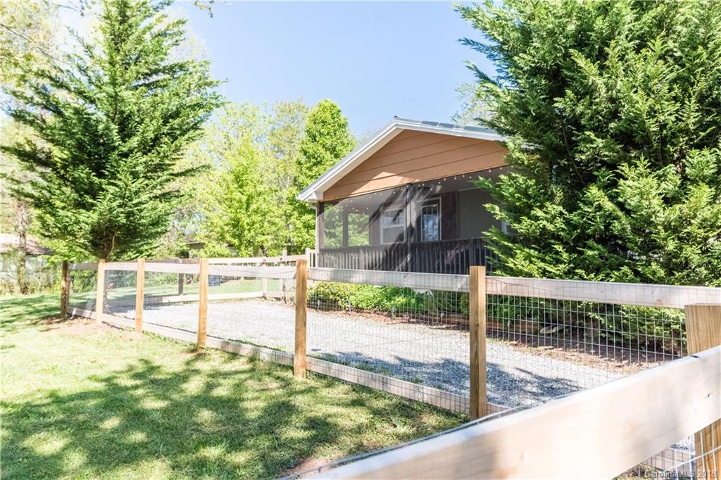 32 Gatewood Road Asheville NC 28806