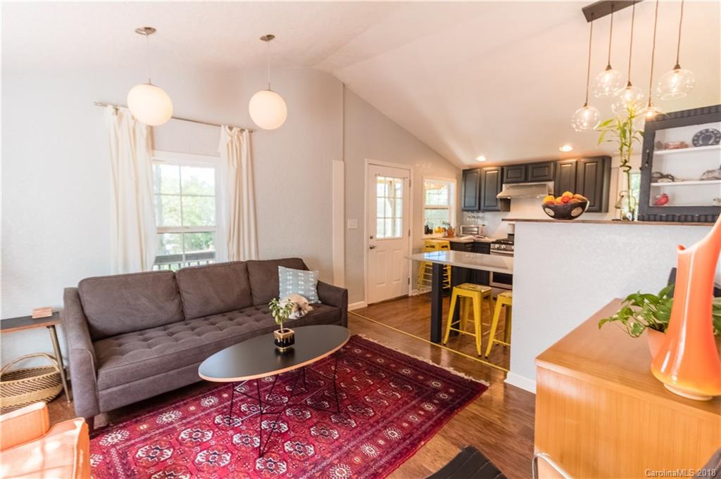 32 Gatewood Road Asheville NC 28806
