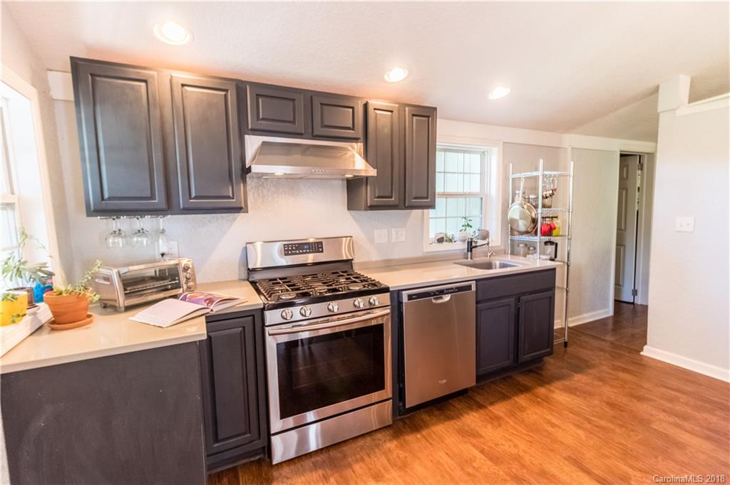 32 Gatewood Road Asheville NC 28806