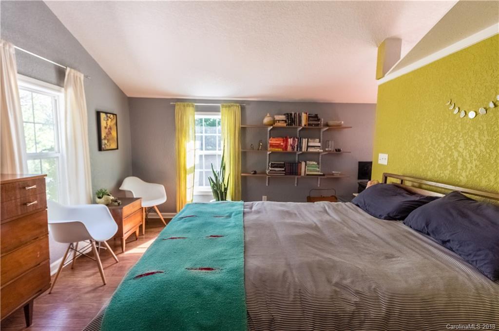 32 Gatewood Road Asheville NC 28806