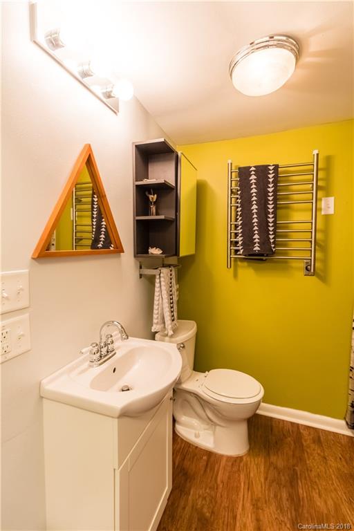 32 Gatewood Road Asheville NC 28806