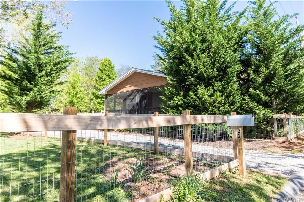 32 Gatewood Road Asheville NC 28806