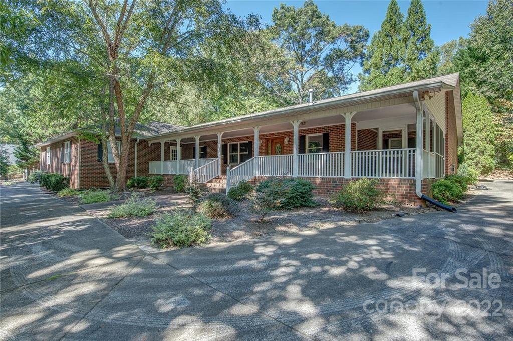 1815 Country Garden Drive Shelby NC 28150