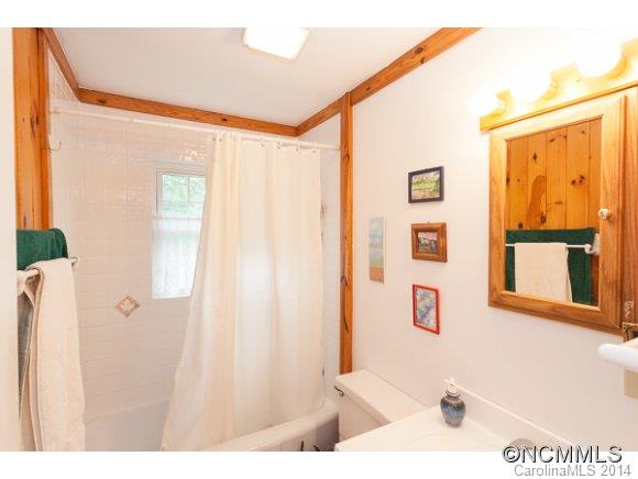 550 Beaverdam Road Asheville NC 28804