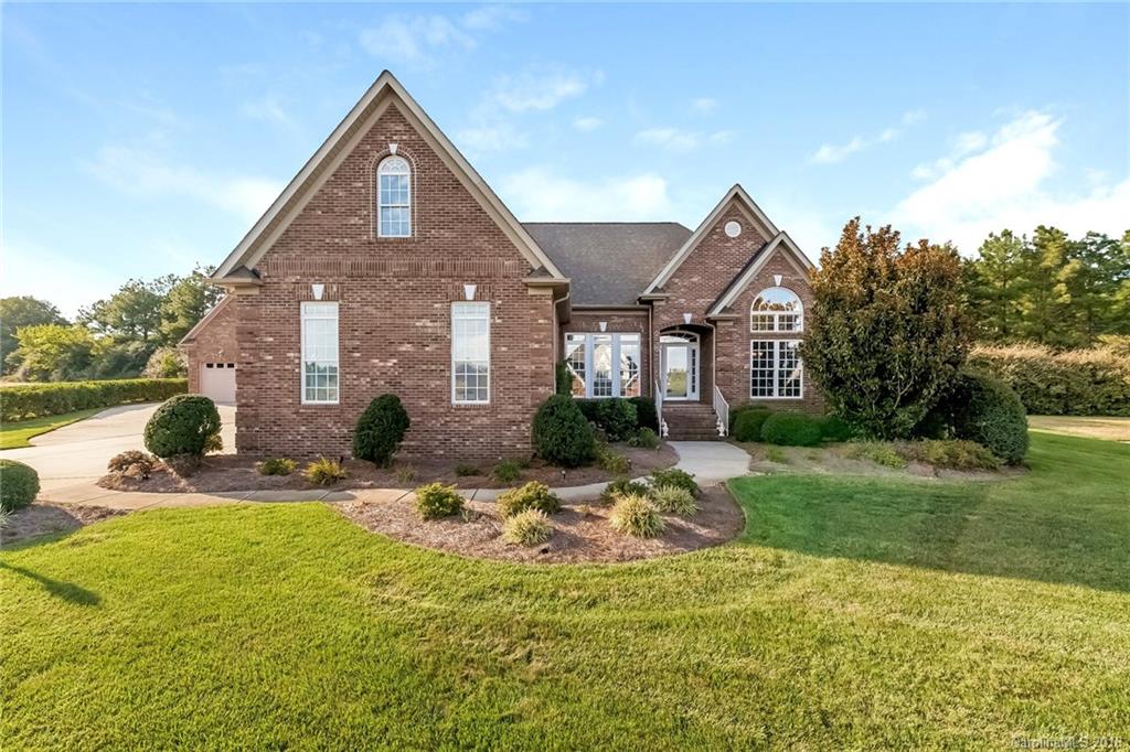 7944 Grimsby Circle Harrisburg NC 28075