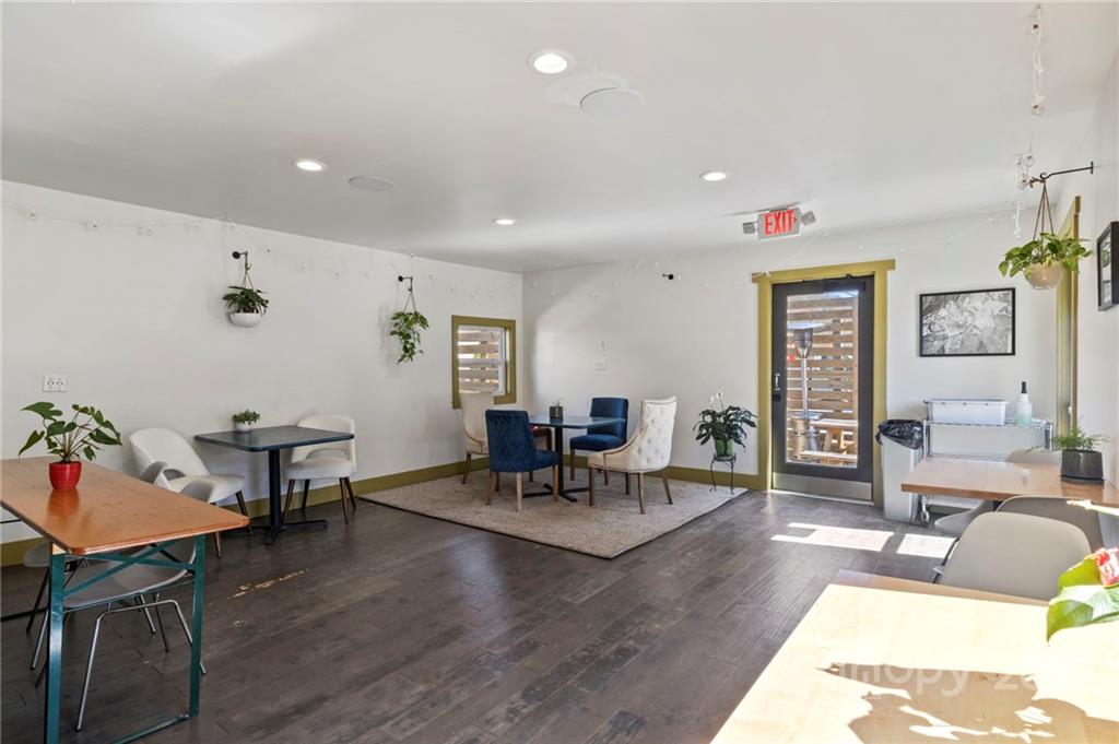158 Bridge Street Hot Springs NC 28743