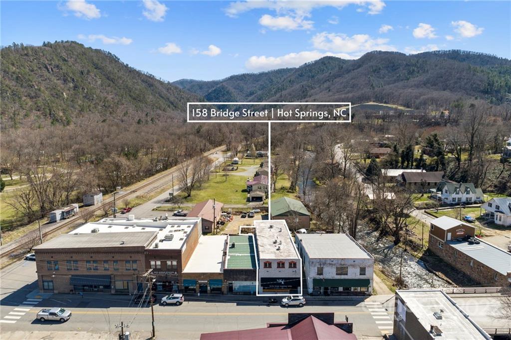 158 Bridge Street Hot Springs NC 28743