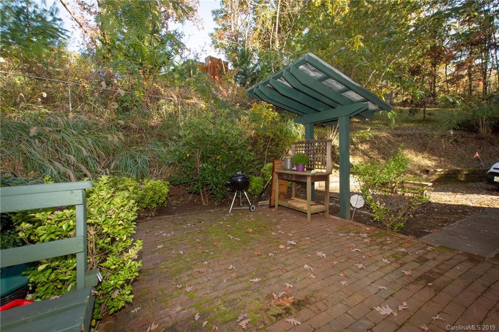 42 Curve Street Asheville NC 28801