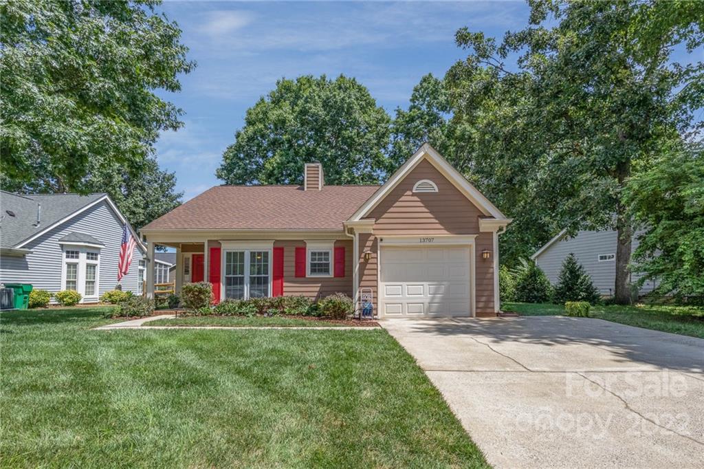 13707 Poppleton Court Charlotte NC 28273