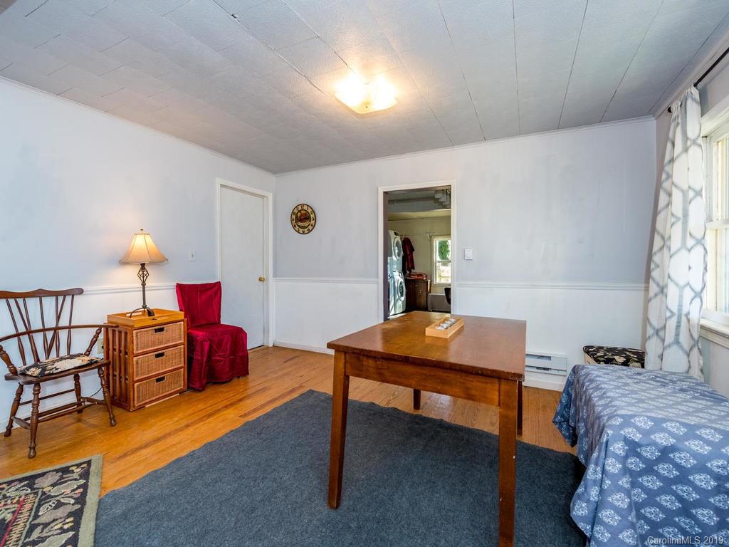 64 Bryson Road Mills River NC 28759