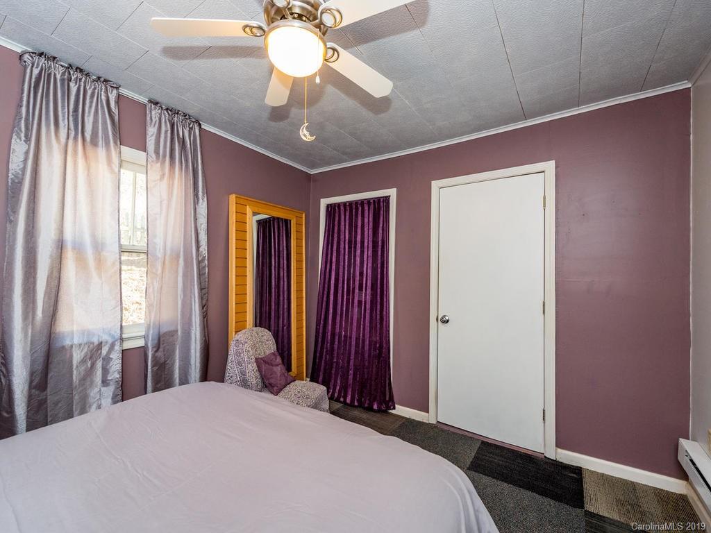 64 Bryson Road Mills River NC 28759