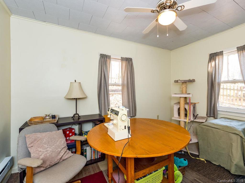 64 Bryson Road Mills River NC 28759