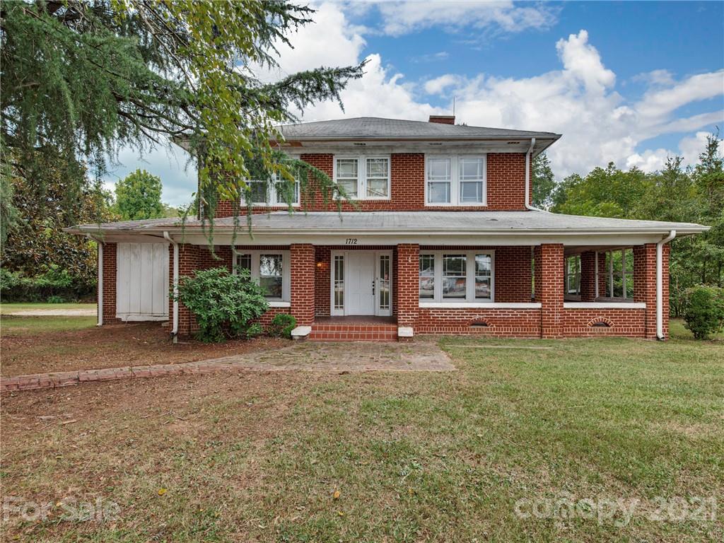 1712 S Lafayette Street Shelby NC 28152