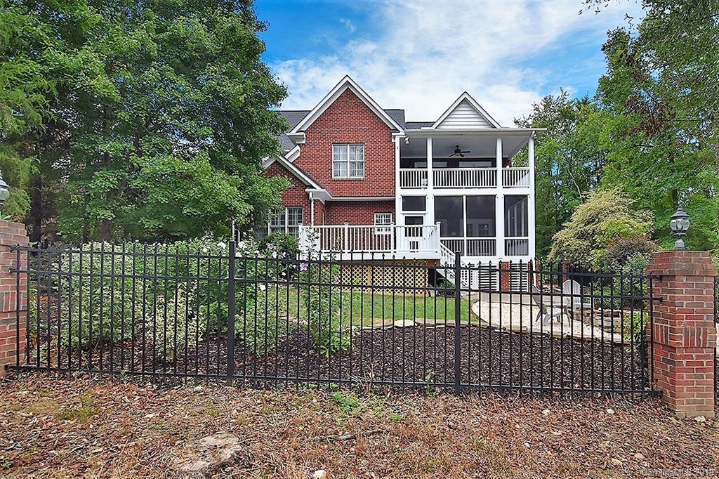 10322 Club Field Court Mint Hill NC 28227