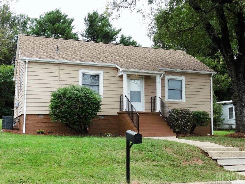 1228 12th Street Place NW Hickory NC 28601